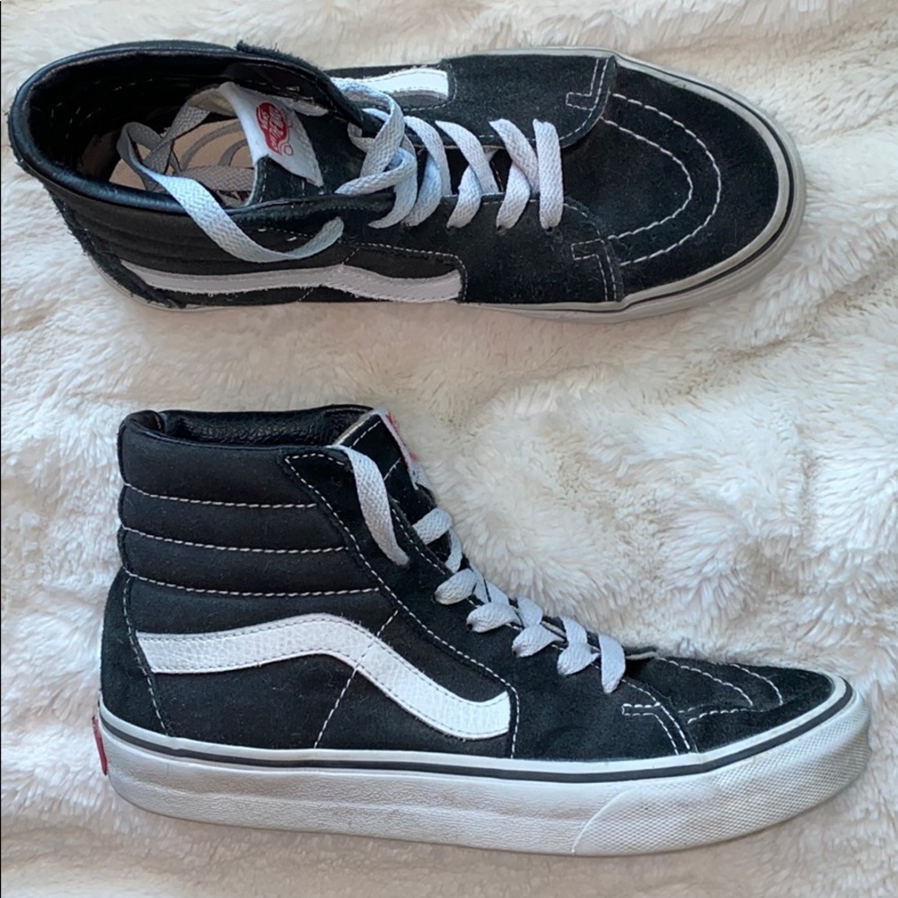 Black Vans